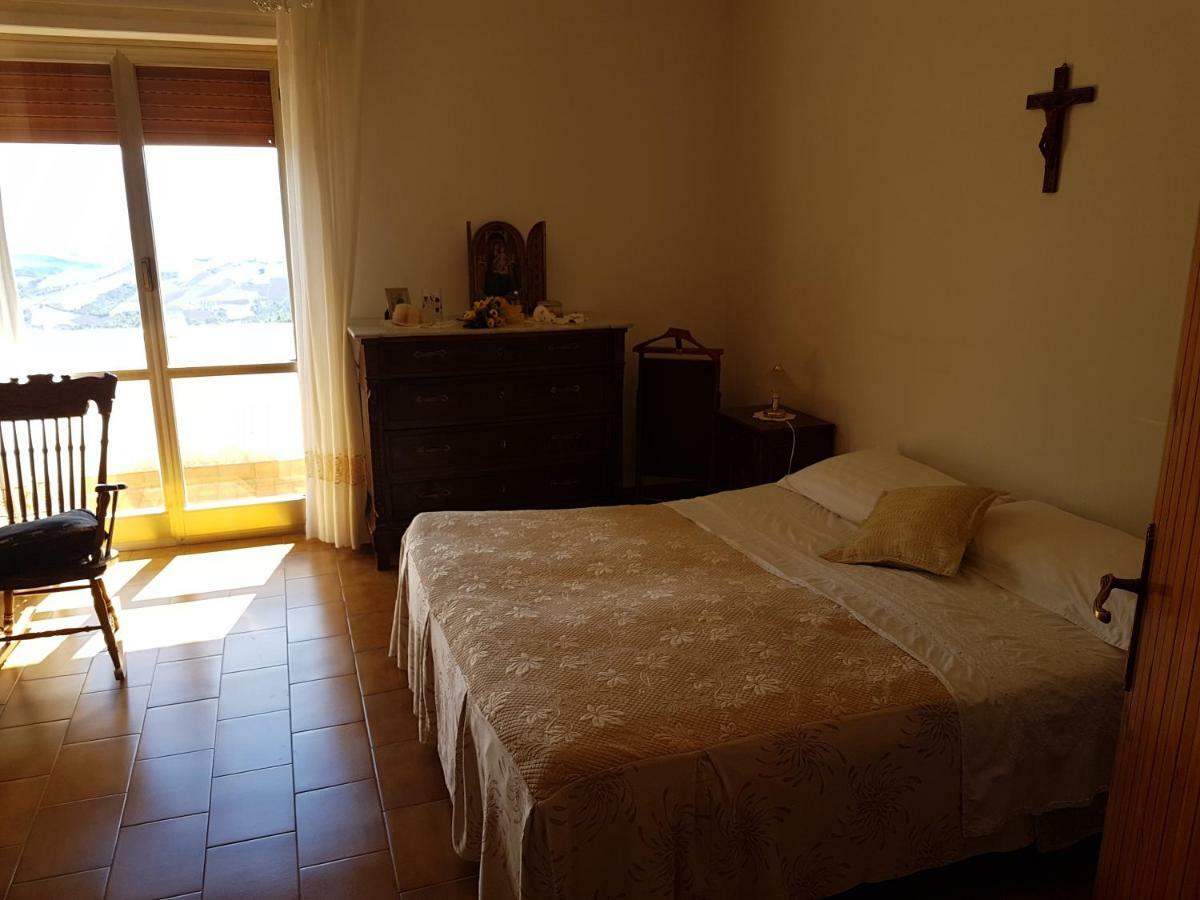 Clementina B&B Brittoli ภายนอก รูปภาพ